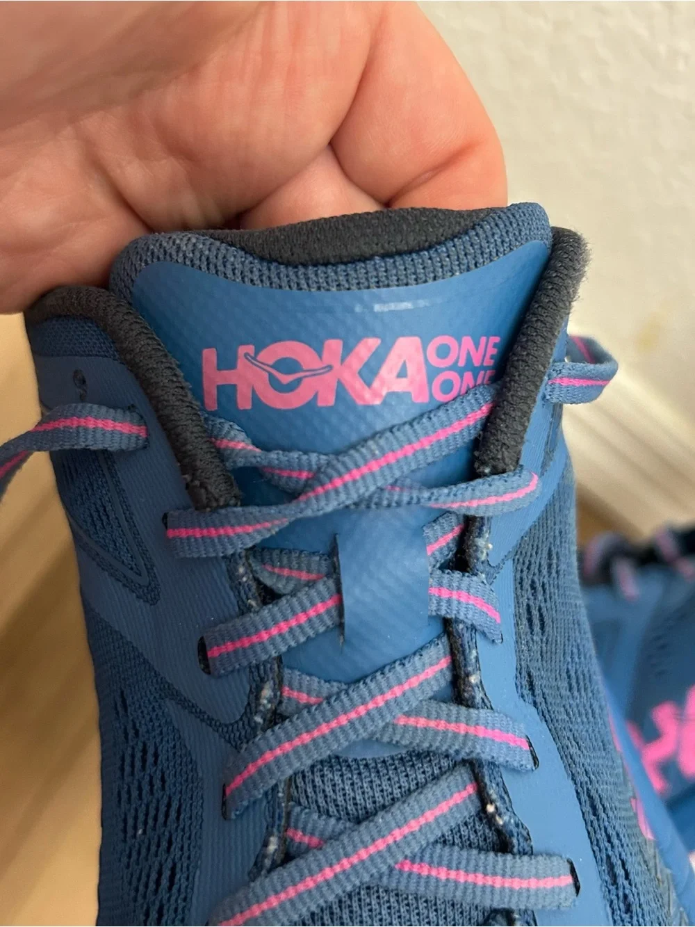 Hoka One One Bondi 7 Women's running shoes Vallarta Blue & Phlox Pink Size 7.5